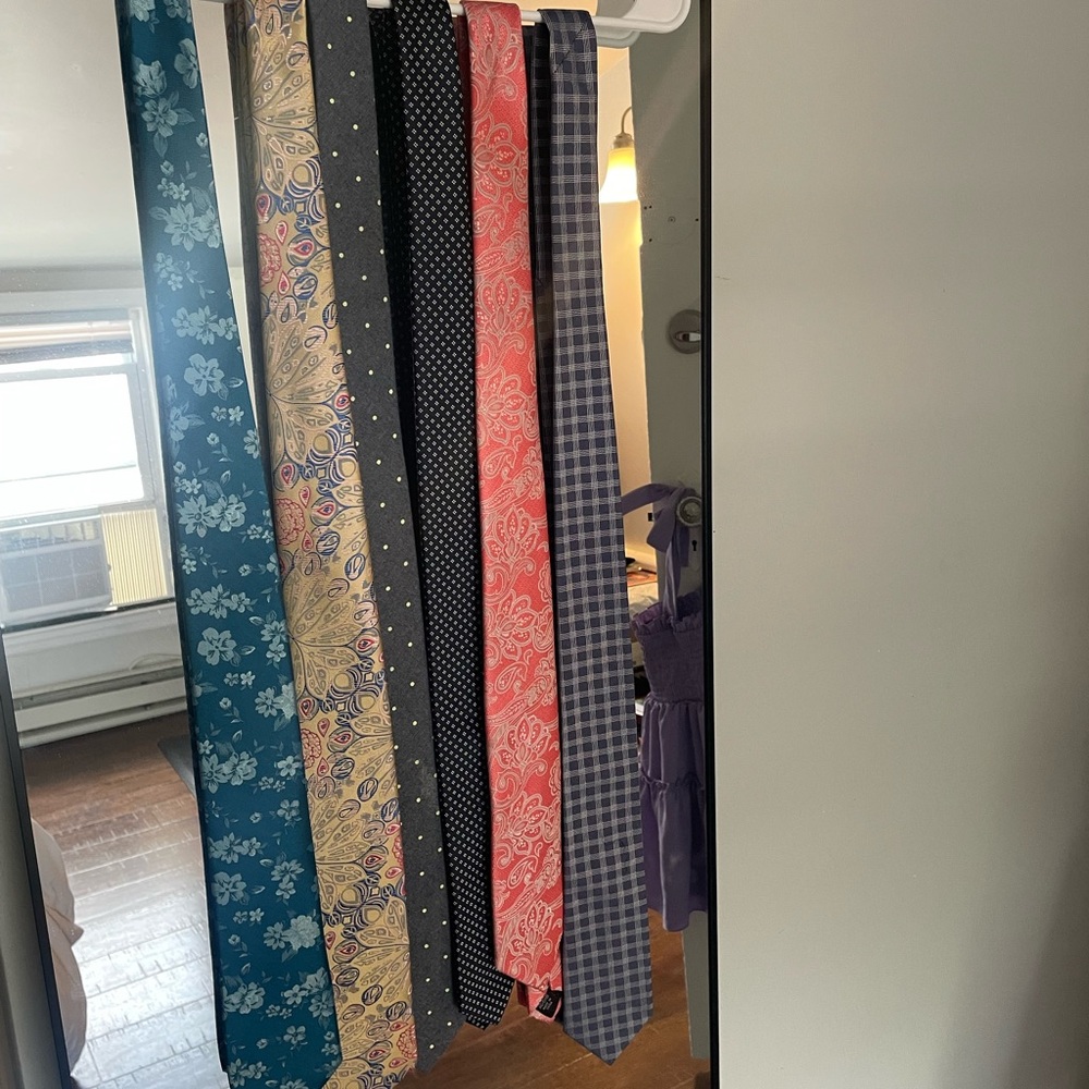 Assortment of ties, some Calvin Klein, Sean John, Perry Ellis
